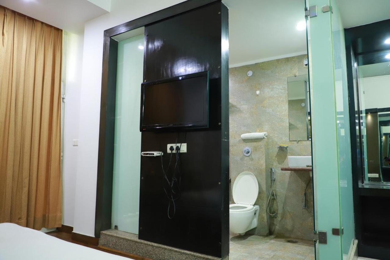 Hotel Parth Inn Ghaziabad Exterior foto